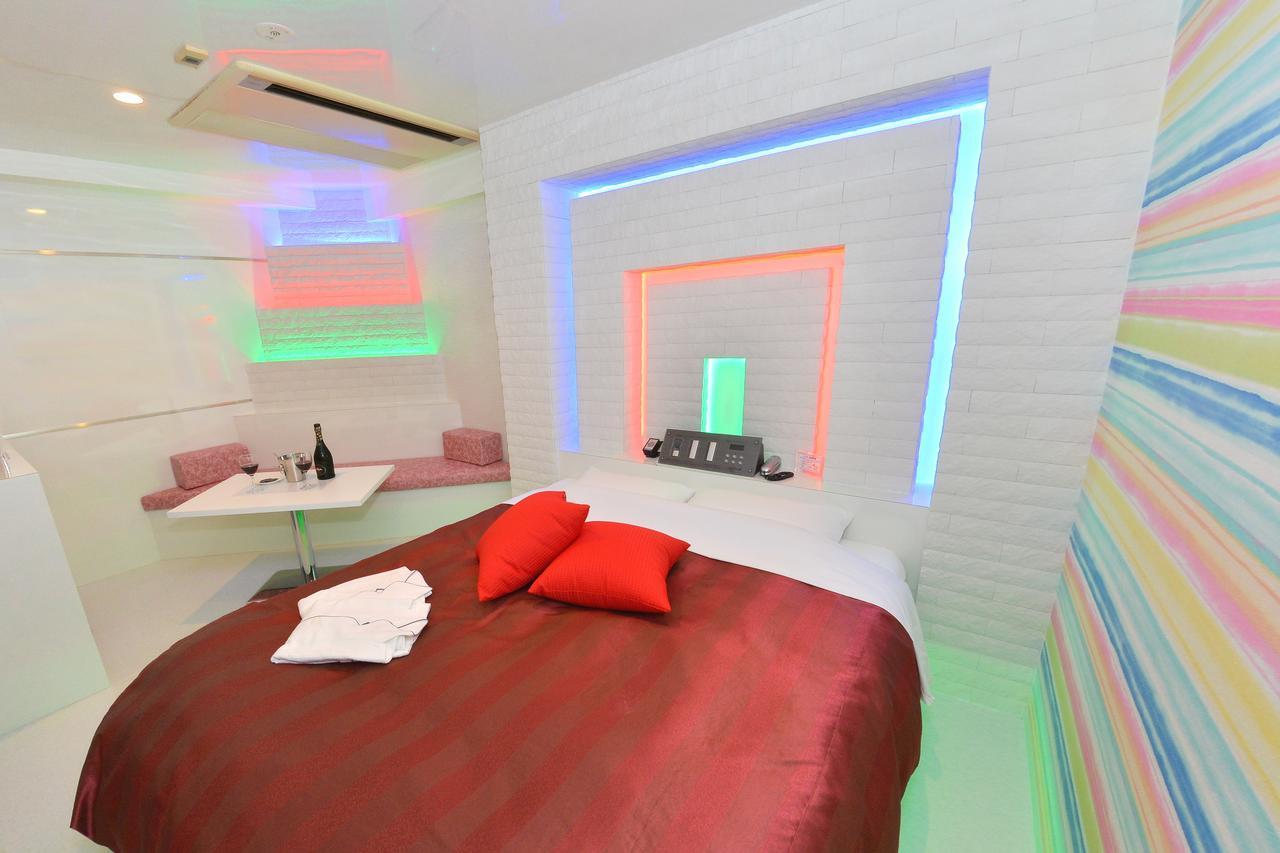 מלון Hakonegasaki Terrace M Yokota Bace (Adults Only) מראה חיצוני תמונה